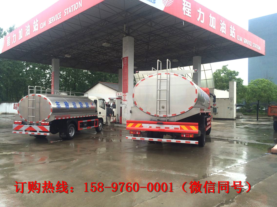 鲜奶运输车